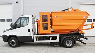 Superstructures for municipal waste disposal or snow removal