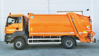 Superstructures for municipal waste disposal or snow removal