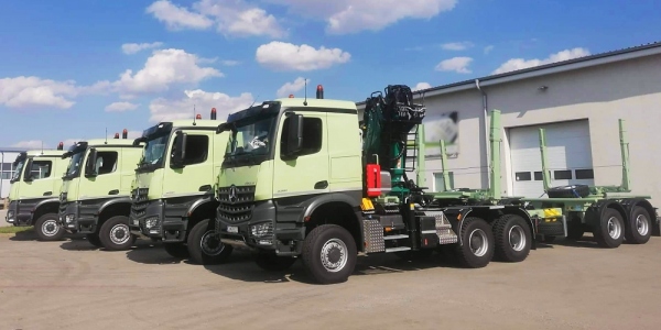 LKW für den Transport von Holz